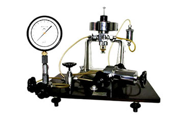 活塞式壓力真空計